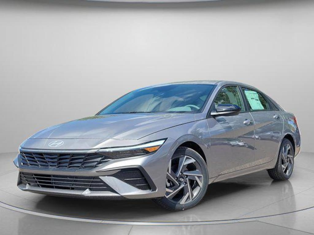 New 2026 Hyundai Elantra SEL Sport Sedan