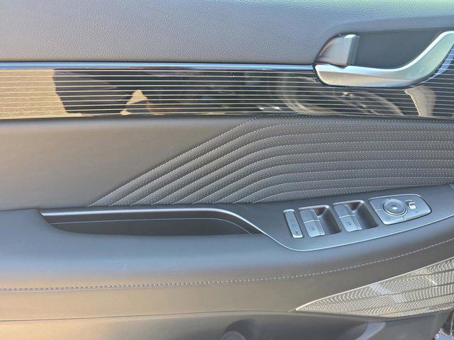 2025 Hyundai Palisade Calligraphy Night Edition - Photo 13