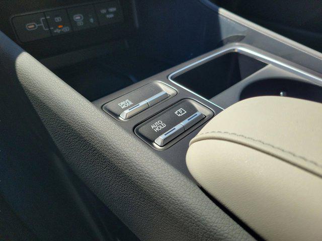 2025 Hyundai Sonata SEL - Photo 22