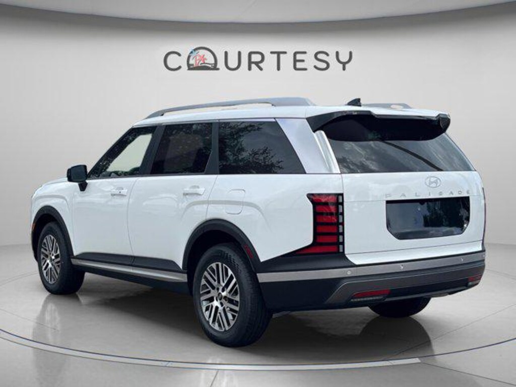 New 2026 Hyundai Palisade SEL FWD SUV