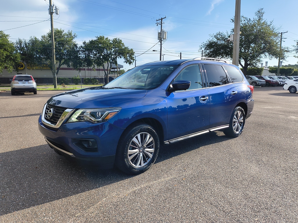 Used 2020 Nissan Pathfinder SL SUV