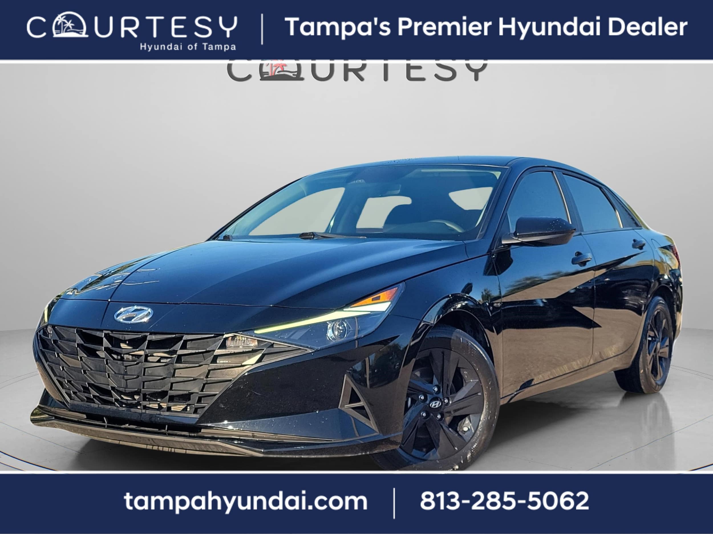 2023 Hyundai Elantra SEL's photo