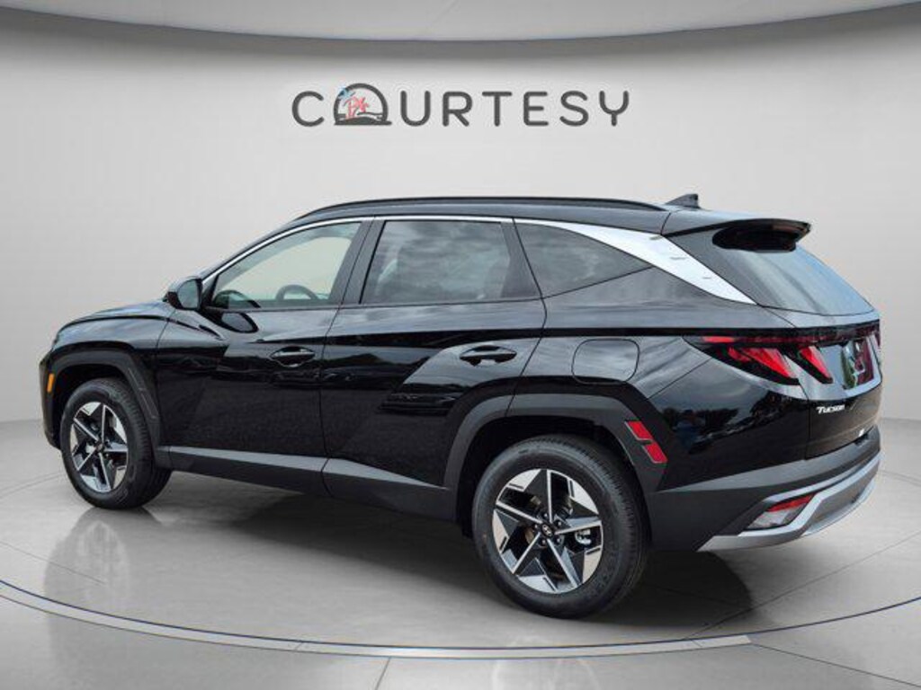 New 2026 Hyundai Tucson Hybrid SEL AWD SUV
