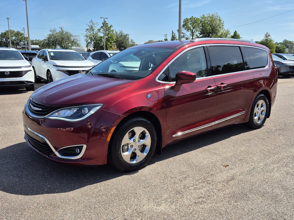 Used 2018 Chrysler Pacifica Hybrid Touring L Van Passenger Van