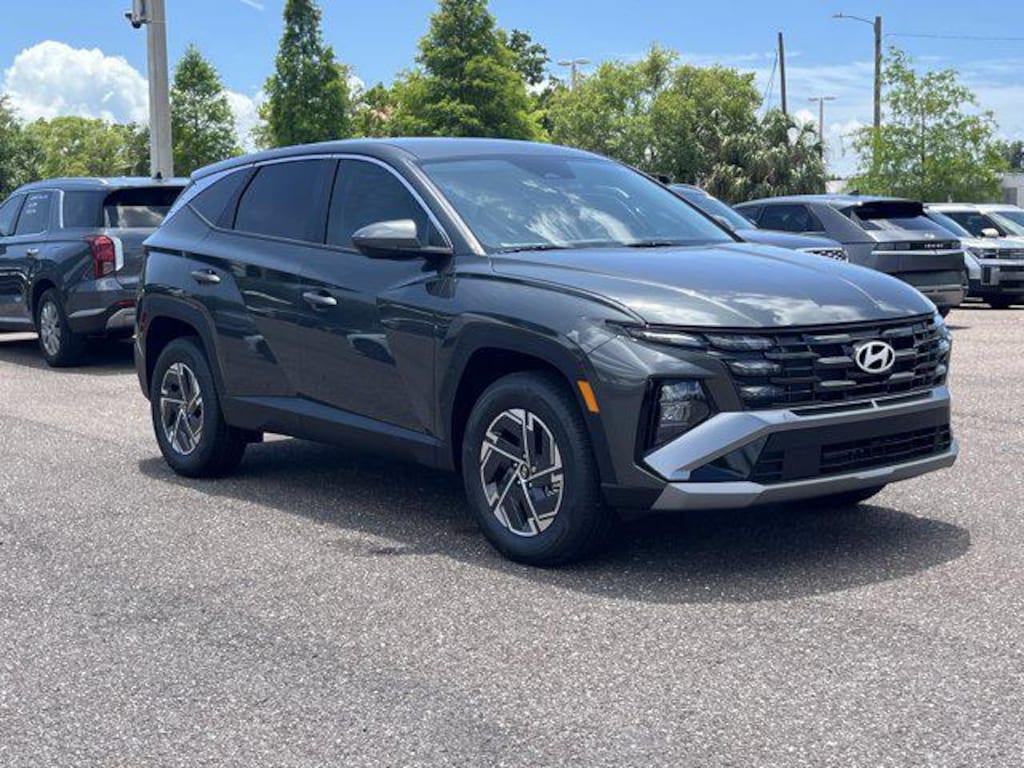 New 2026 Hyundai Tucson Hybrid Blue SUV