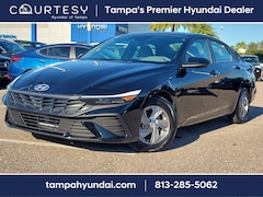 2025 Hyundai Elantra SE Sedan