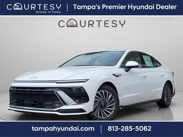 2025 Hyundai Sonata Hybrid SEL's photo