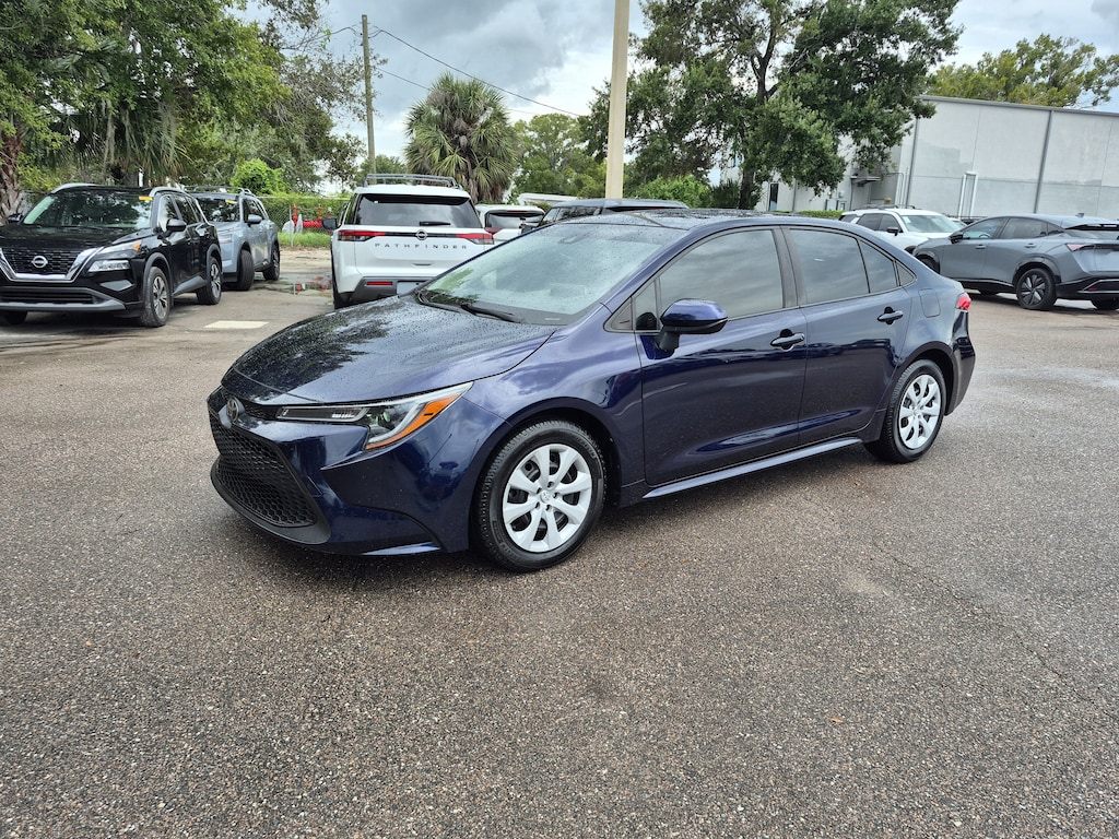 Used 2021 Toyota Corolla LE Sedan