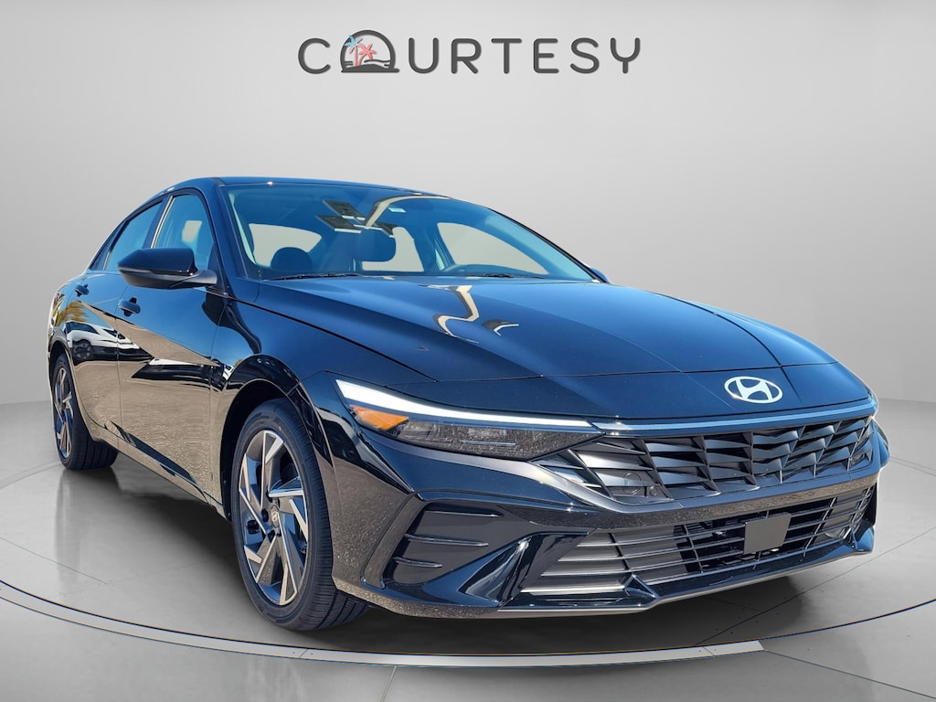 New 2026 Hyundai Elantra Limited Sedan