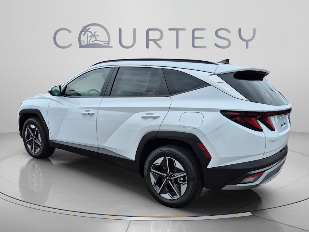 New 2026 Hyundai Tucson Plug-In Hybrid SEL SUV