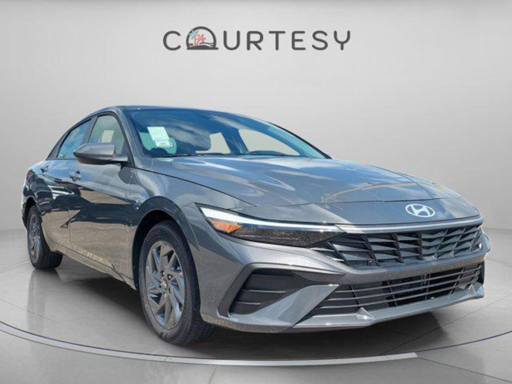 New 2025 Hyundai Elantra Hybrid Blue Sedan