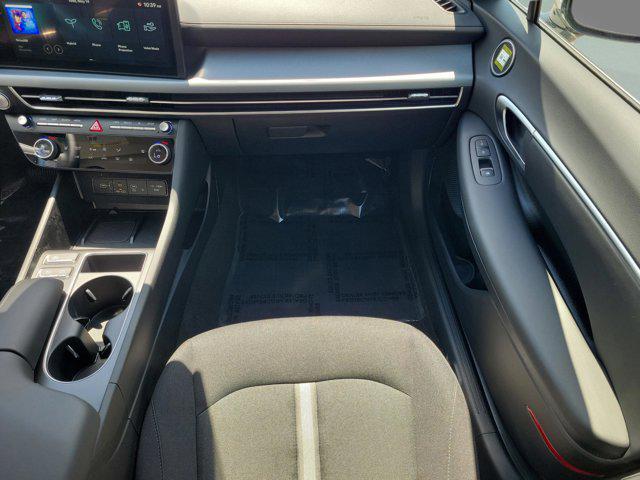 2025 Hyundai Sonata Hybrid SEL - Photo 23