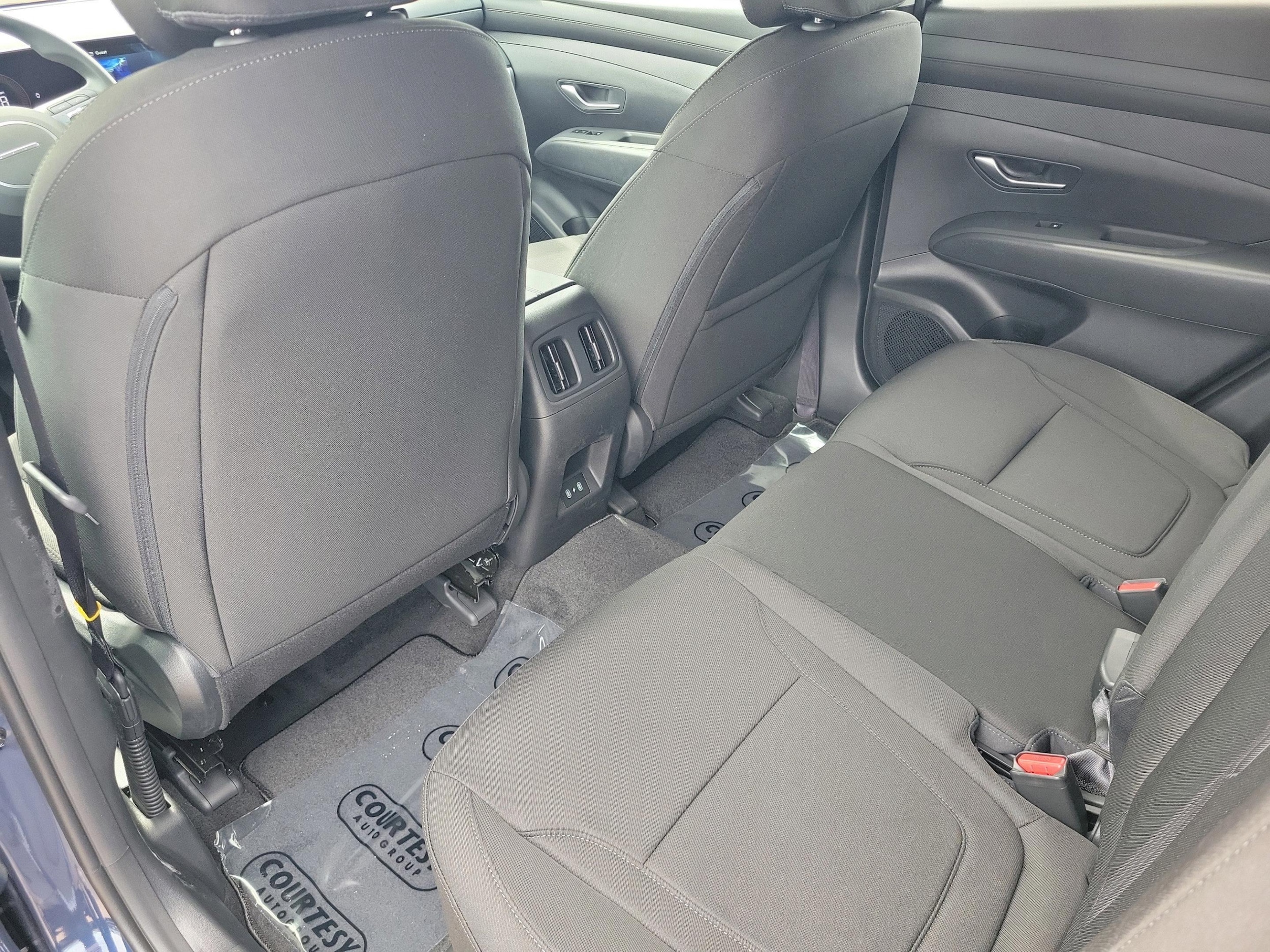 2026 Hyundai Tucson SEL - Photo 18
