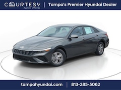 2025 Hyundai Elantra SE Sedan