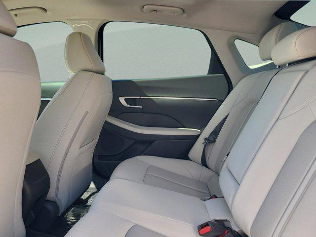 2025 Hyundai Sonata SEL - Photo 6