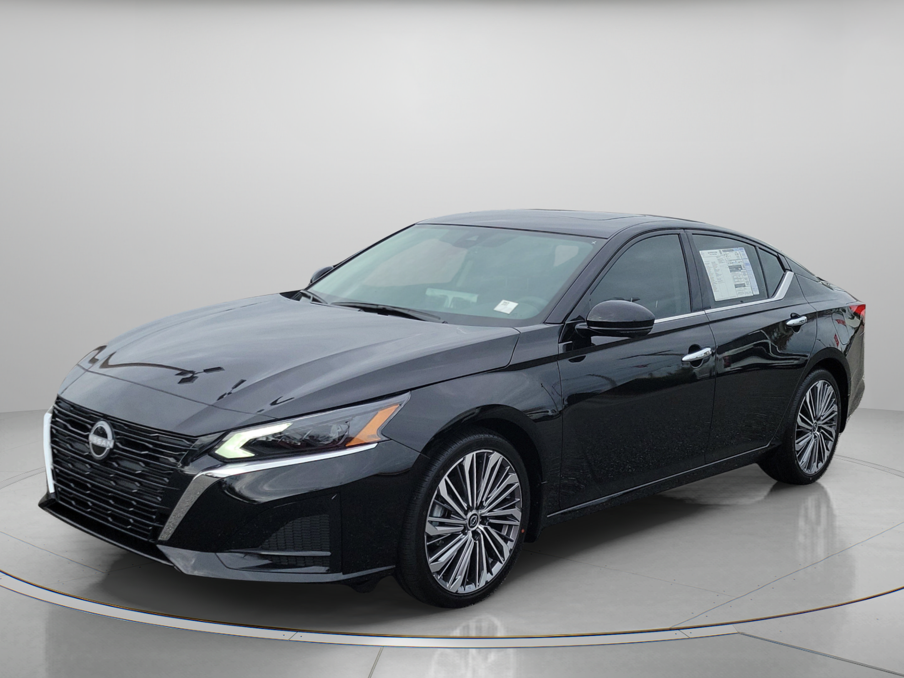 2025 Nissan Altima SL Sedan