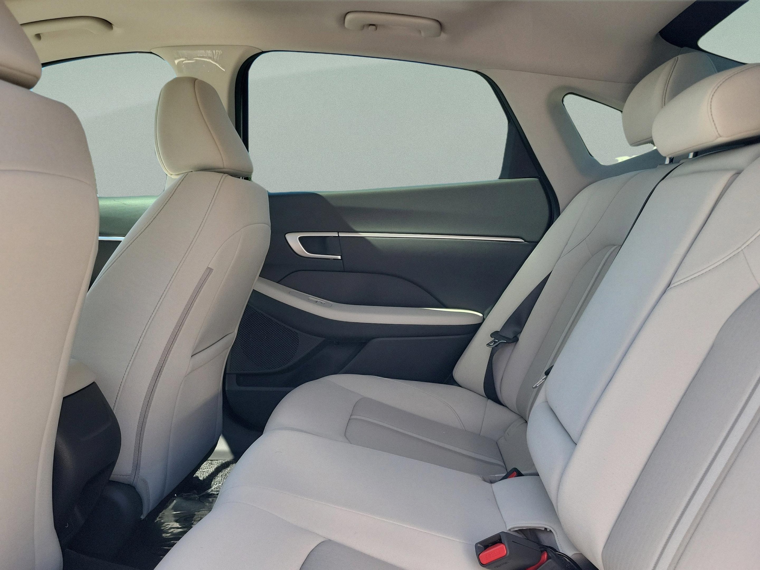 2025 Hyundai Sonata SEL - Photo 6