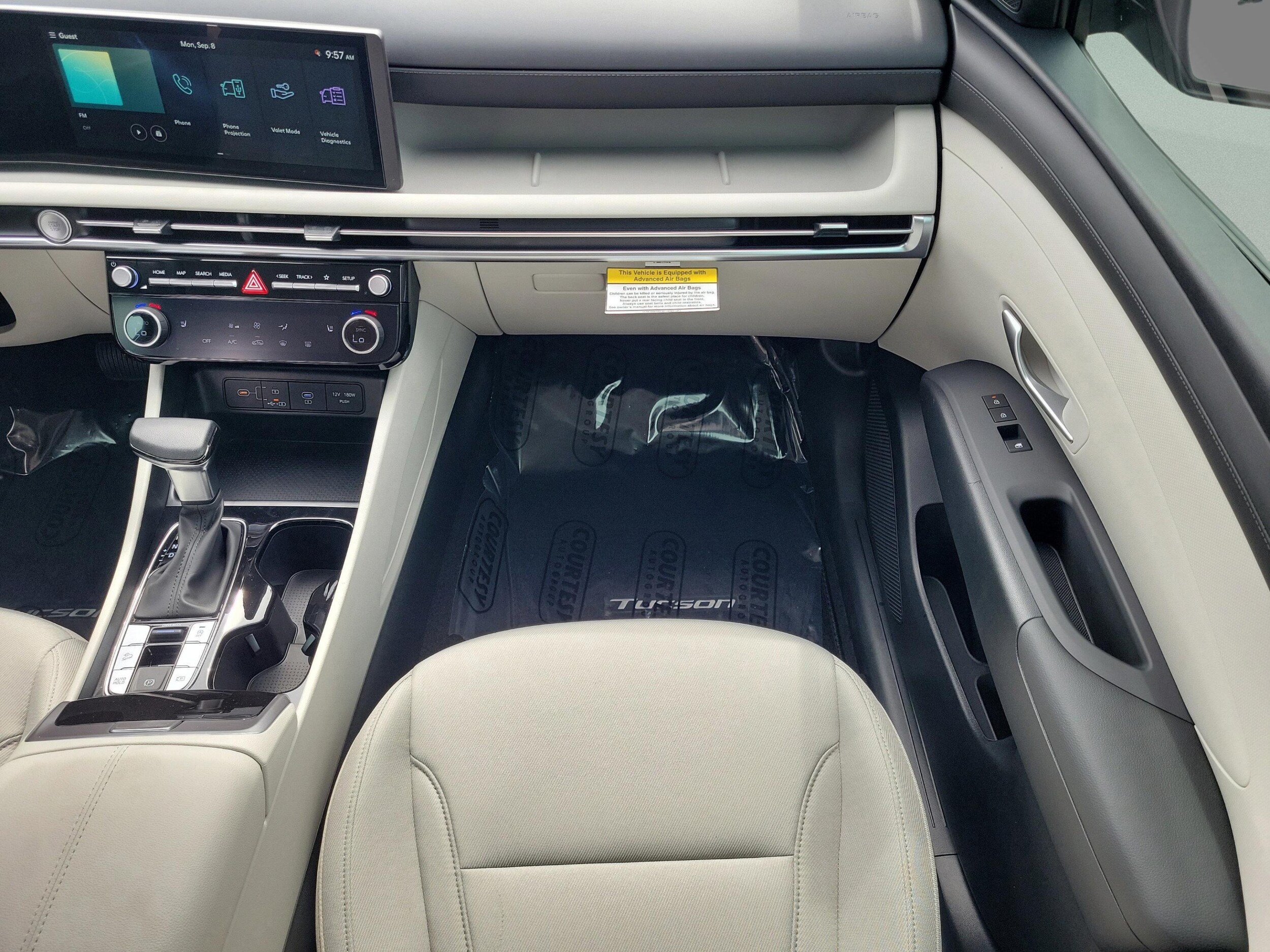 2026 Hyundai Tucson SEL - Photo 14