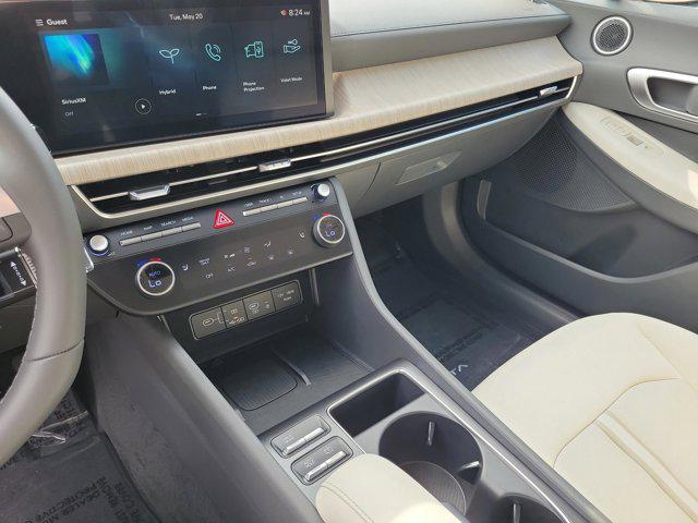 2025 Hyundai Sonata Hybrid SEL - Photo 28