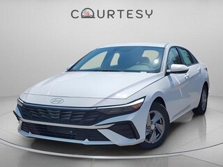 2026 Hyundai Elantra SE Sedan
