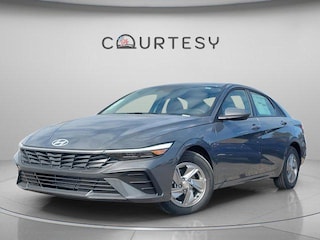 2026 Hyundai Elantra SE Sedan