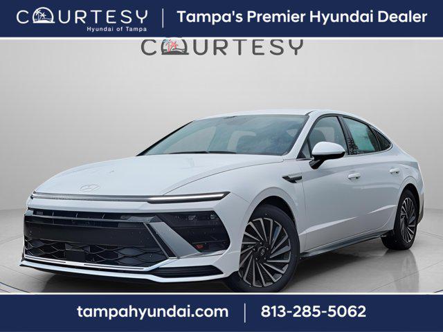 2025 Hyundai Sonata Hybrid SEL's photo