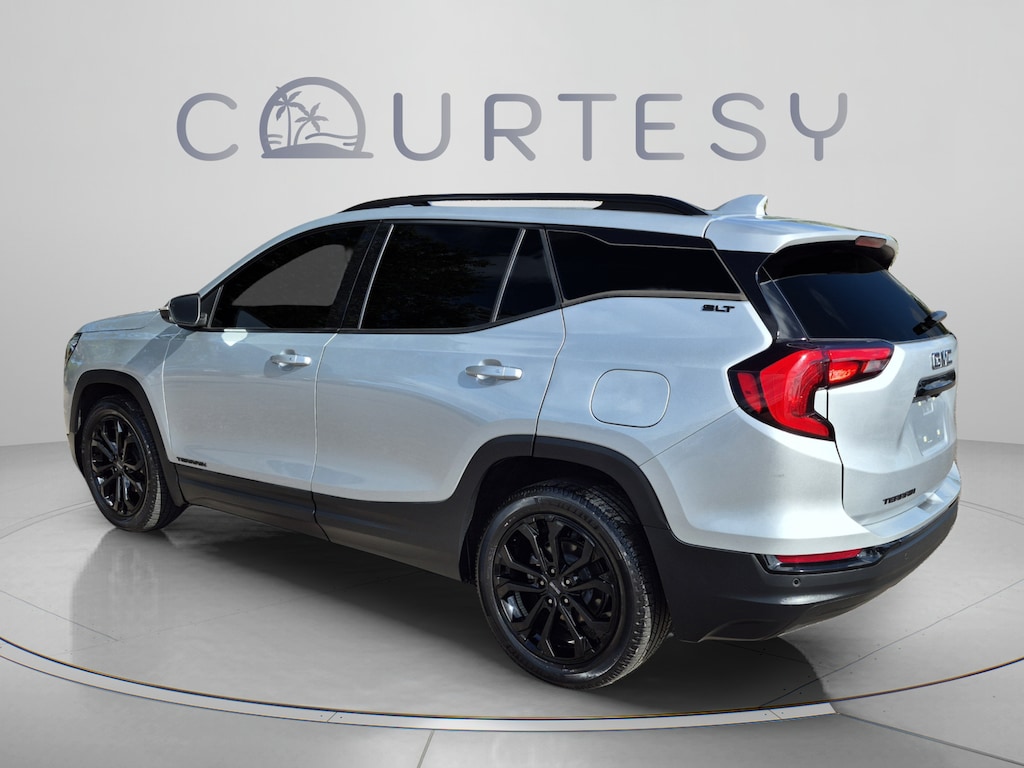 Used 2021 GMC Terrain SLT SUV
