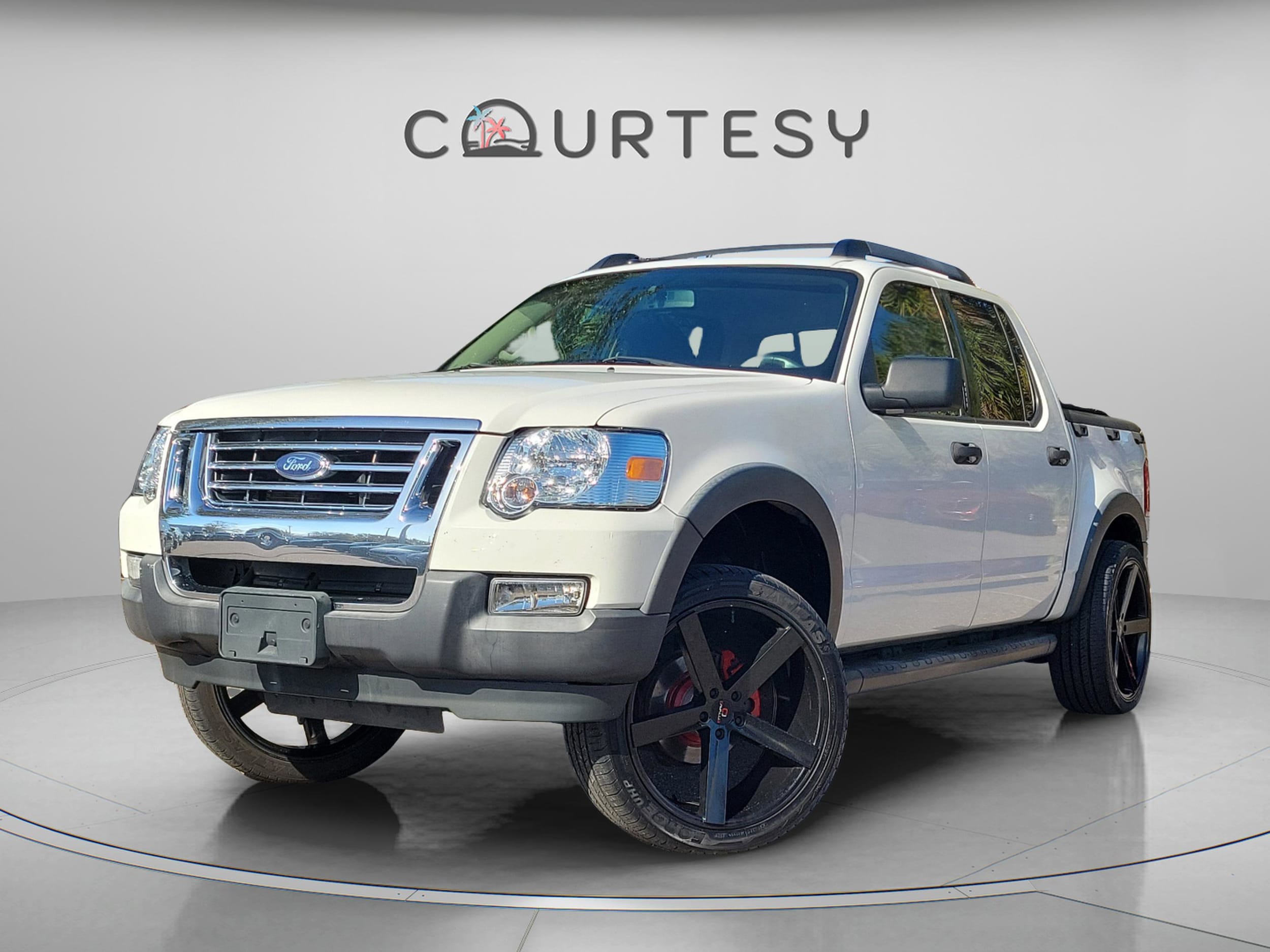 2010 Ford Explorer Sport Trac XLT