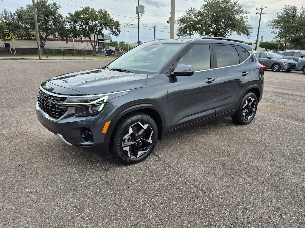 Used 2024 Kia Seltos EX SUV