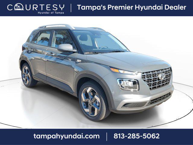 2025 Hyundai Venue SEL photo 2