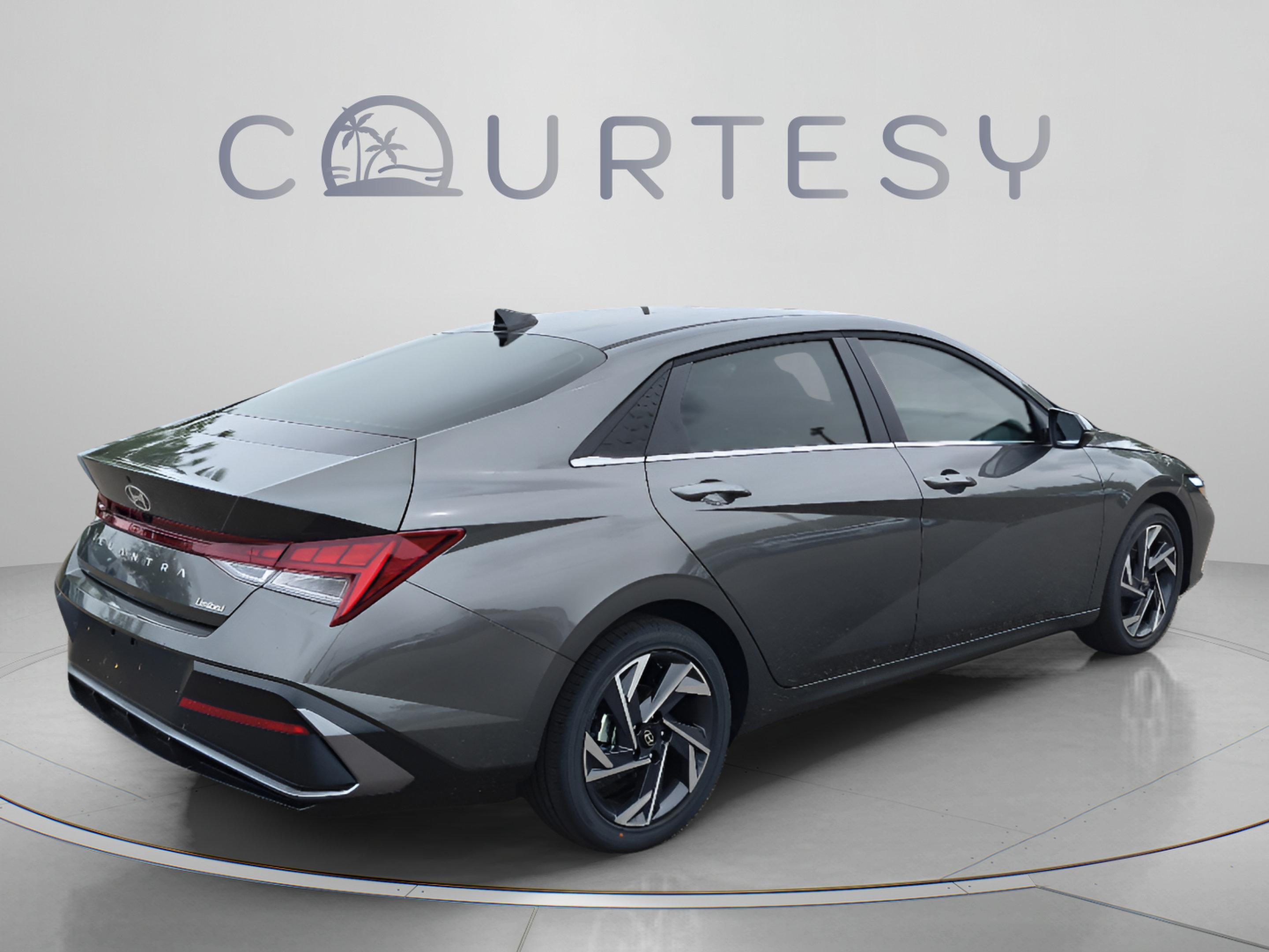 New 2026 Hyundai Elantra Limited Sedan
