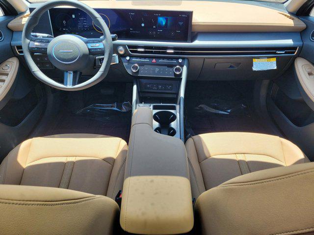 2025 Hyundai Sonata Hybrid Limited - Photo 15