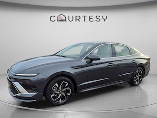 2025 Hyundai Sonata SEL Sedan
