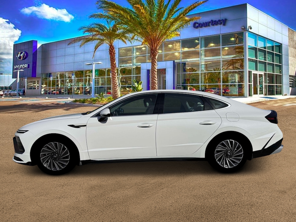 New 2026 Hyundai Sonata Hybrid SEL Sedan