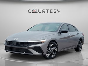 2025 Hyundai Elantra SEL Sport Sedan