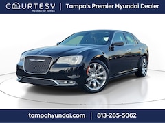 2019 Chrysler 300