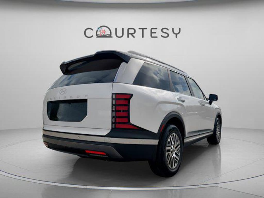 New 2026 Hyundai Palisade SEL Premium FWD SUV