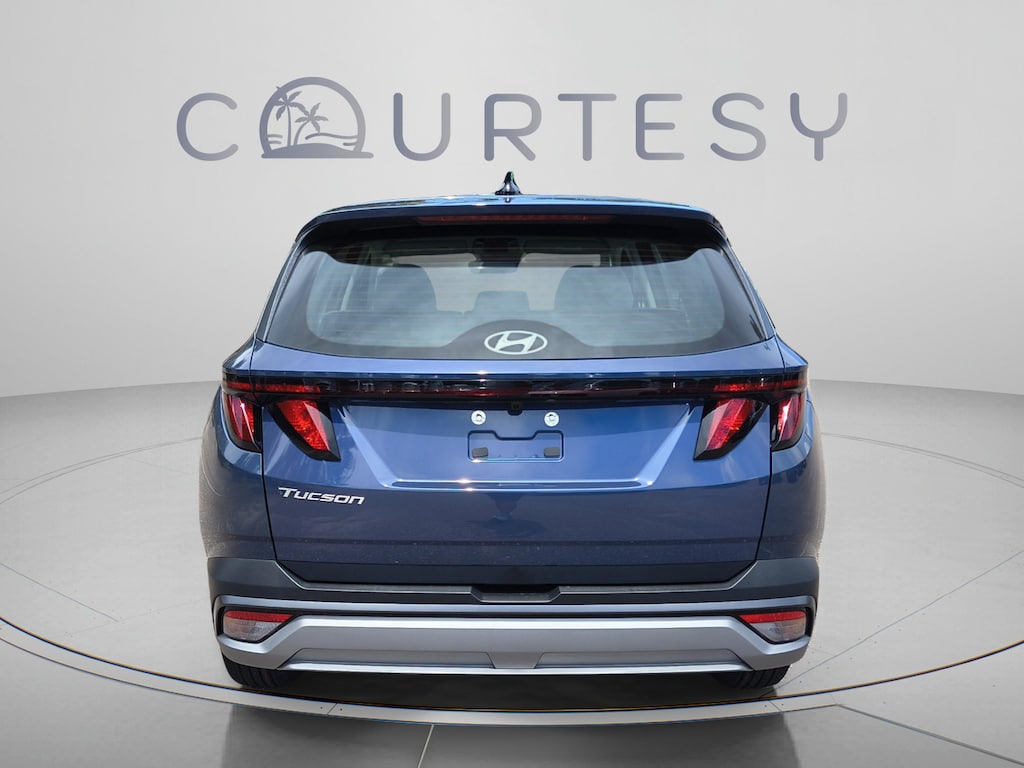 New 2026 Hyundai Tucson SE FWD SUV