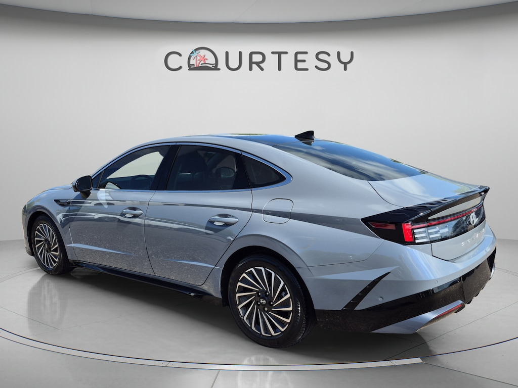 Certified 2024 Hyundai Sonata Hybrid Limited Sedan
