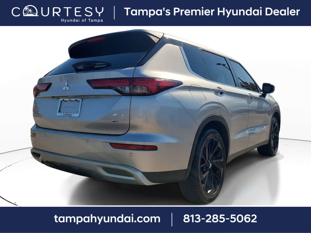 Used 2022 Mitsubishi Outlander SE CUV