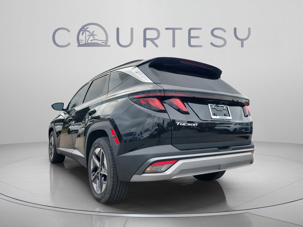 New 2026 Hyundai Tucson SEL FWD SUV