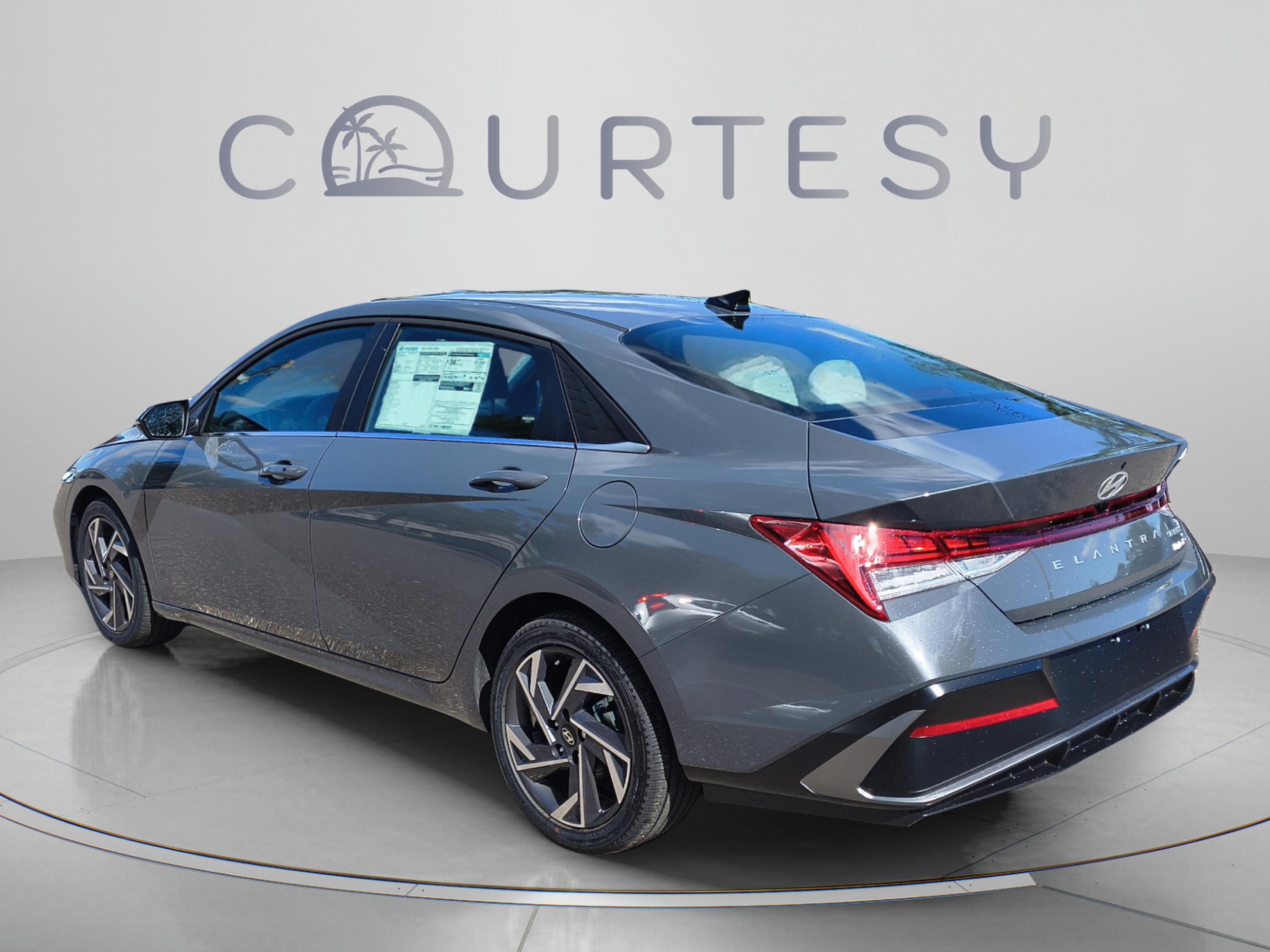New 2026 Hyundai Elantra Limited Sedan