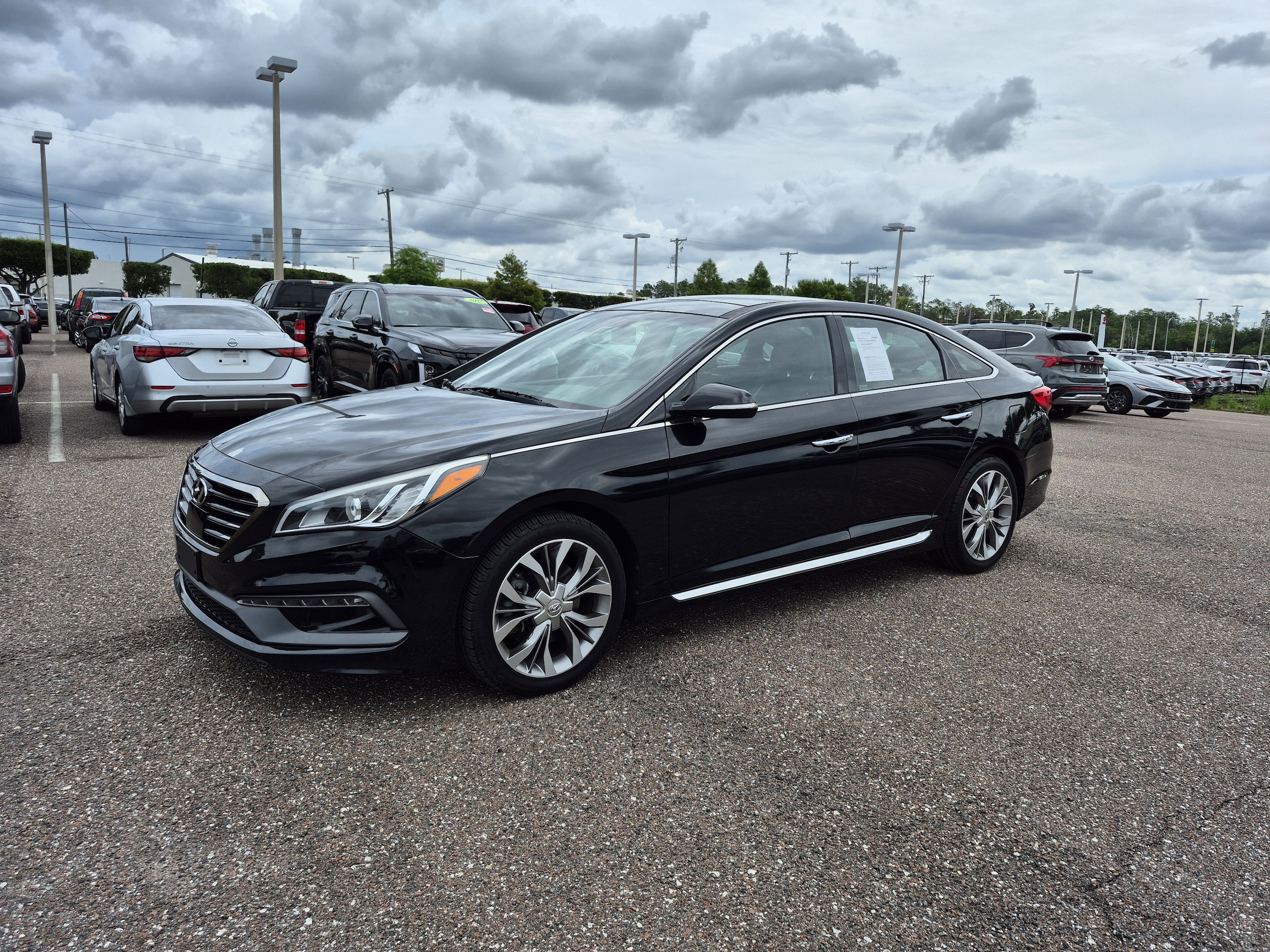 2015 Hyundai Sonata Limited 2.0T's photo