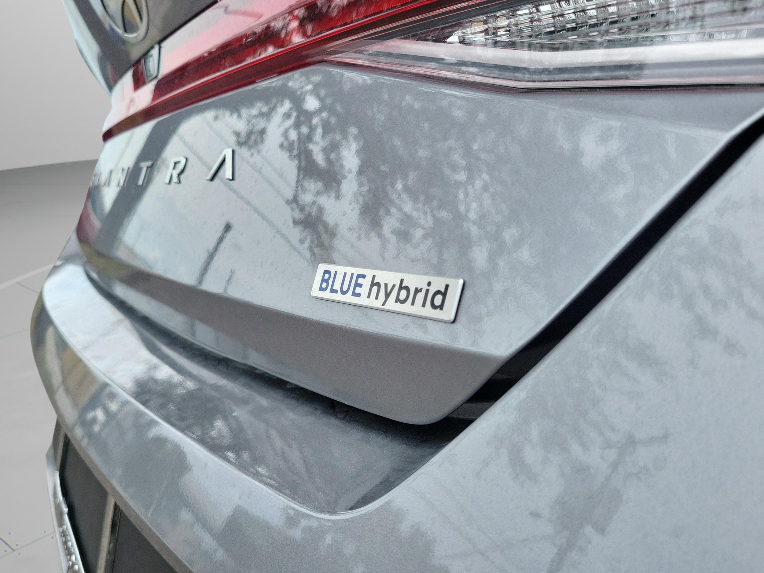 2025 Hyundai Elantra Blue - Photo 33