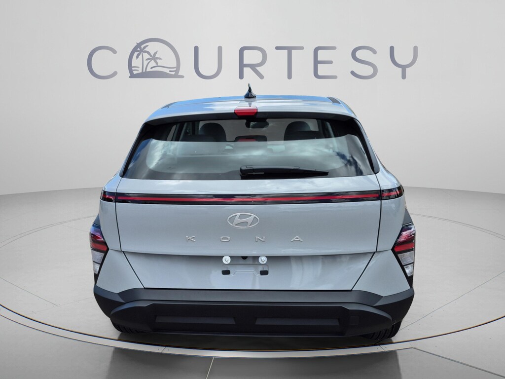 New 2027 Hyundai Kona SE FWD SUV