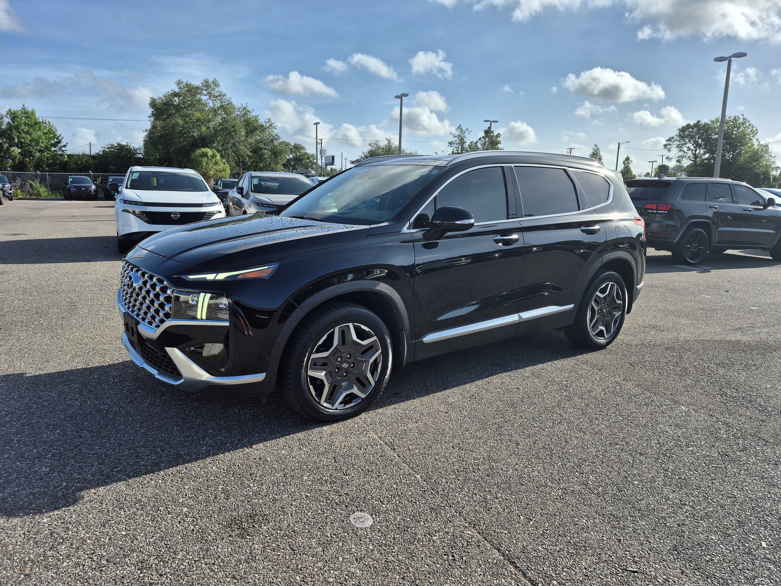2023 Hyundai Santa Fe Limited 2.5's photo