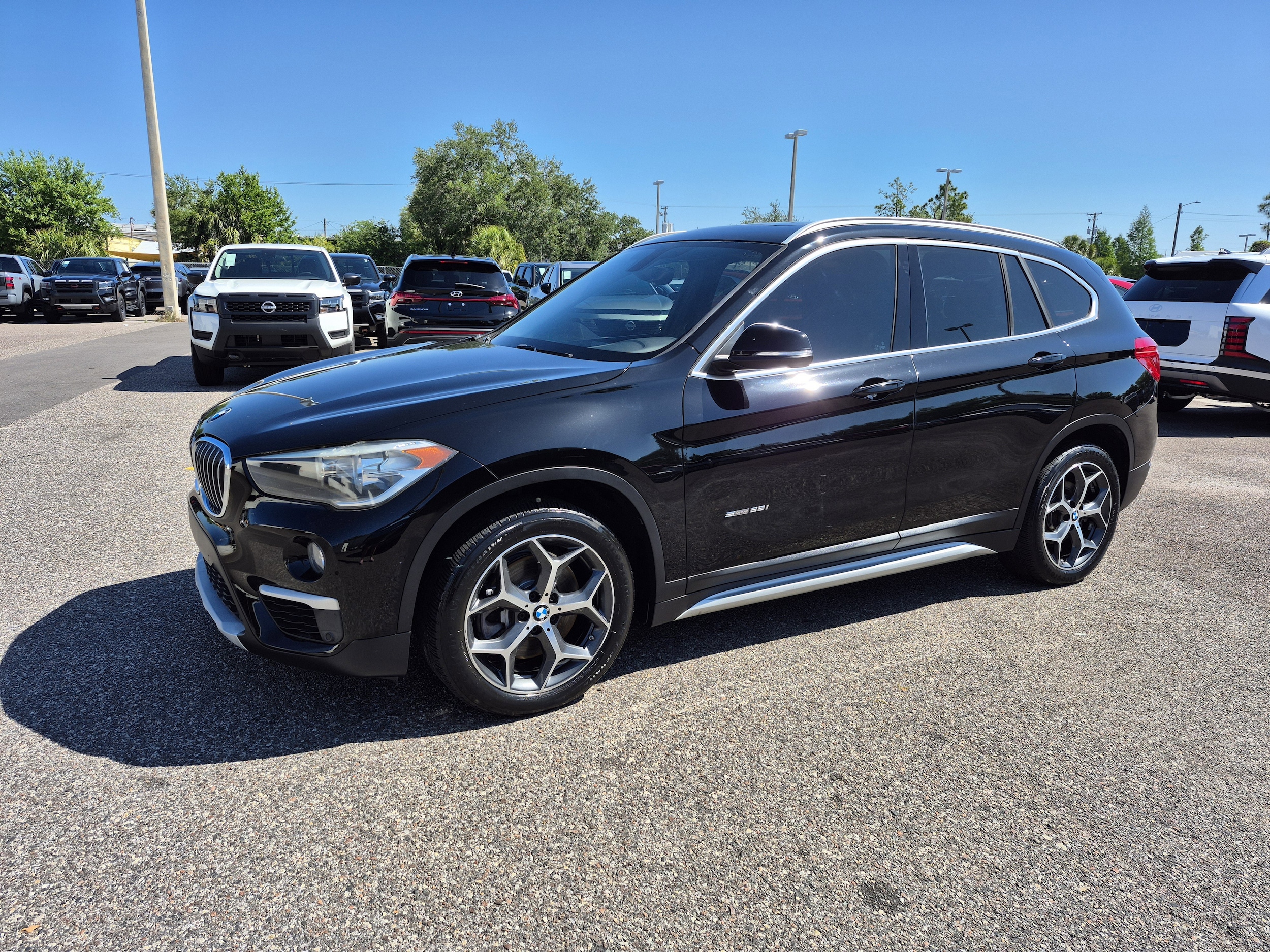 2017 BMW X1 28i