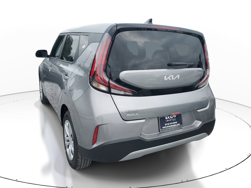 New 2025 Kia Soul LX Hatchback