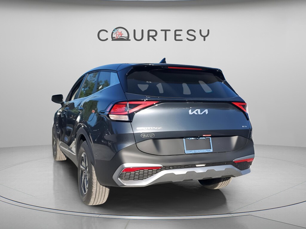 New 2025 Kia Sportage Hybrid LX SUV