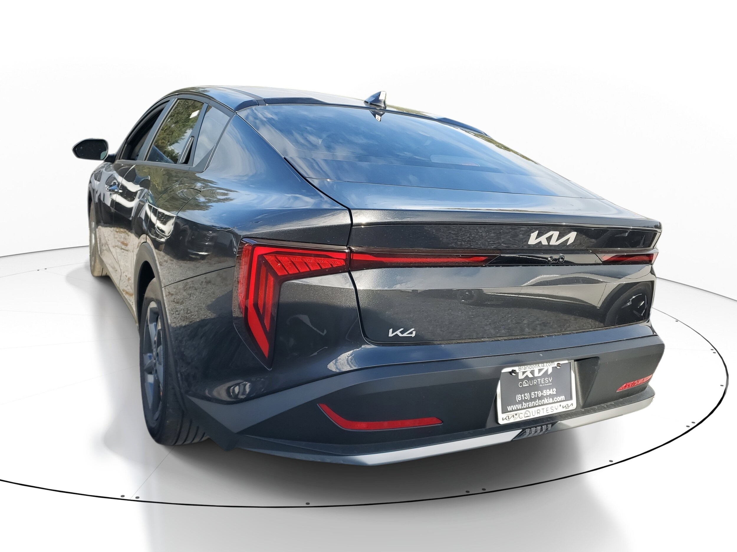 2025 Kia K4 LXS photo 2